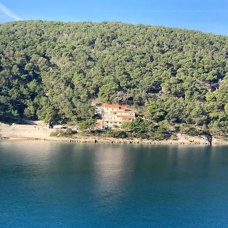 Lucica, Luxury By The Sea B&B