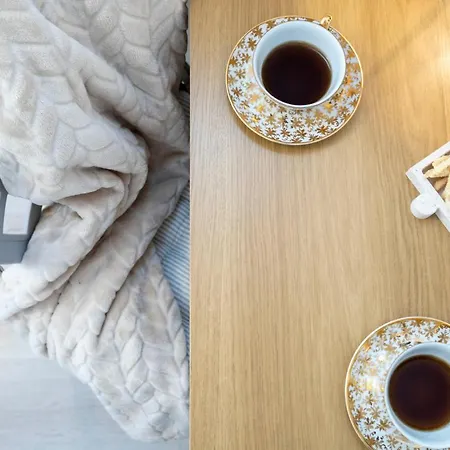 Lucica, Luxury By The Sea 4*