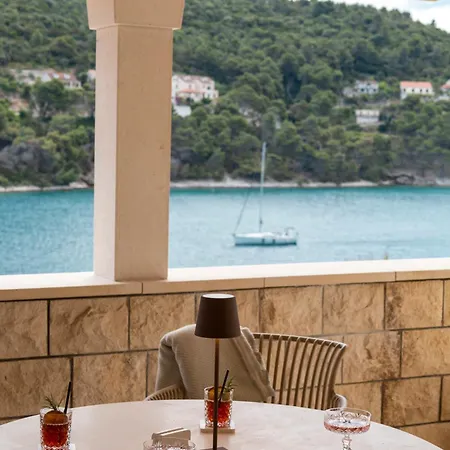 Nocleg ze śniadaniem Lucica, Luxury By The Sea *